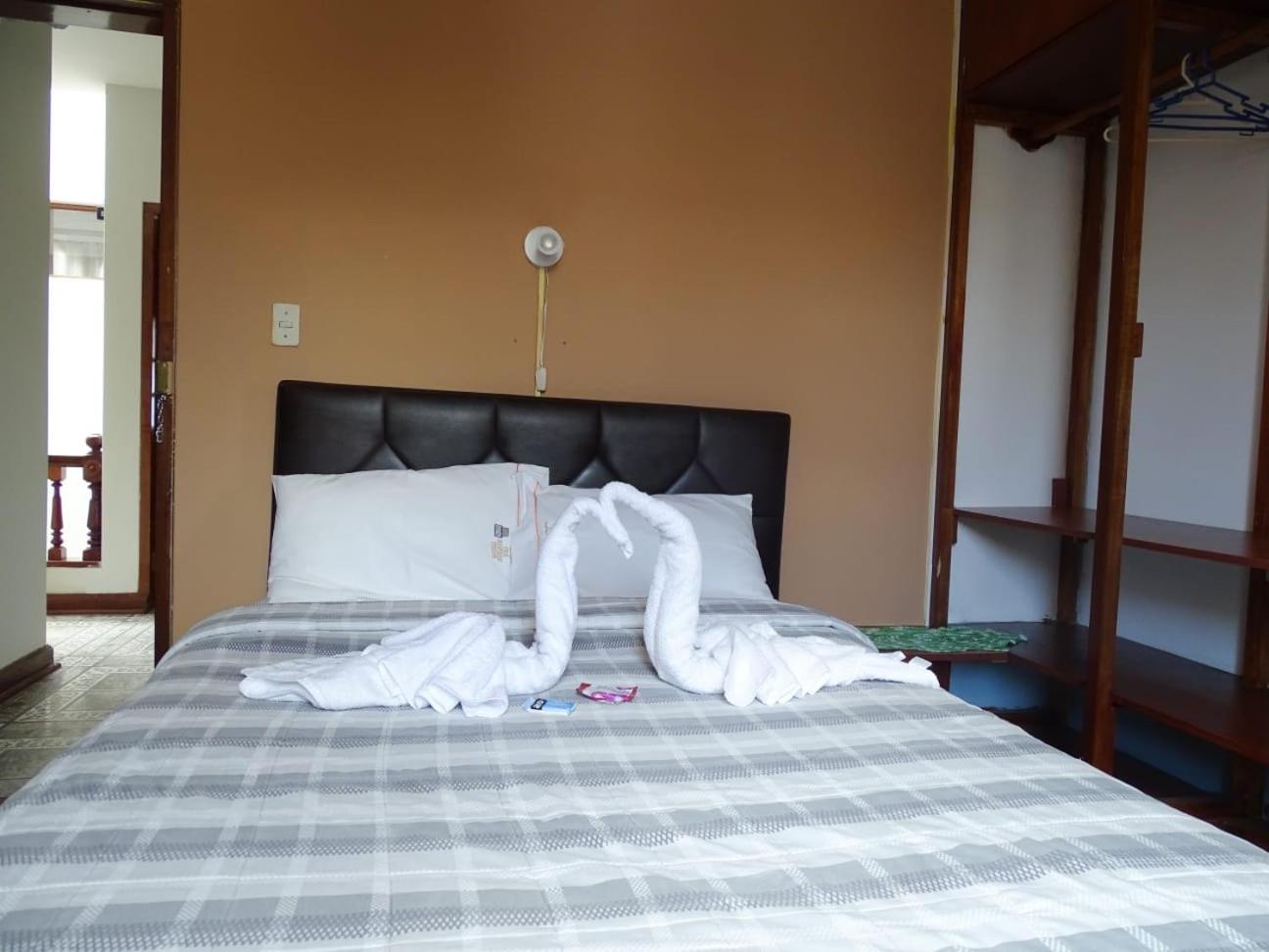 Casa Hospedaje Teresita Chachapoyas Buitenkant foto